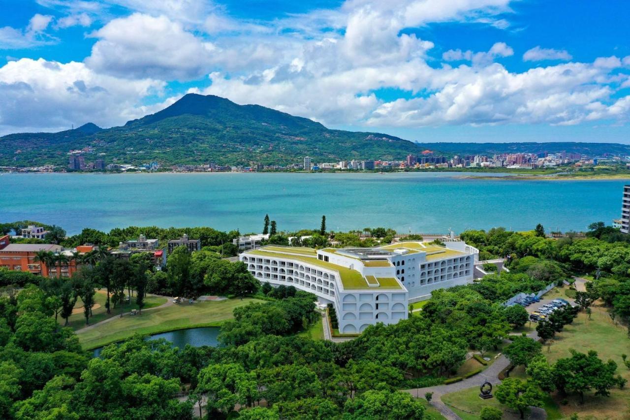 Golden Tulip Fab Hotel New Taipei Tamsui Esterno foto