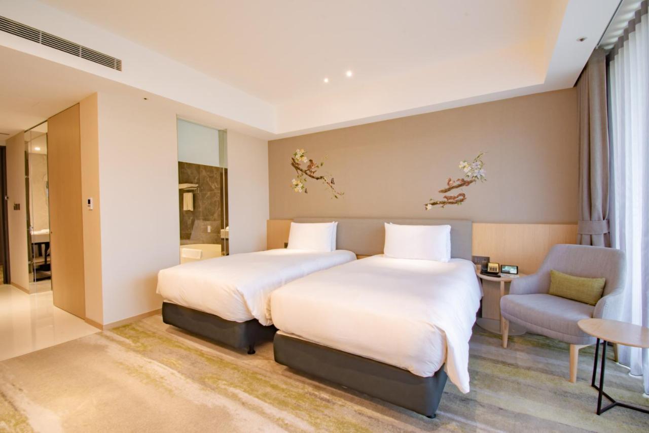 Golden Tulip Fab Hotel New Taipei Tamsui Esterno foto